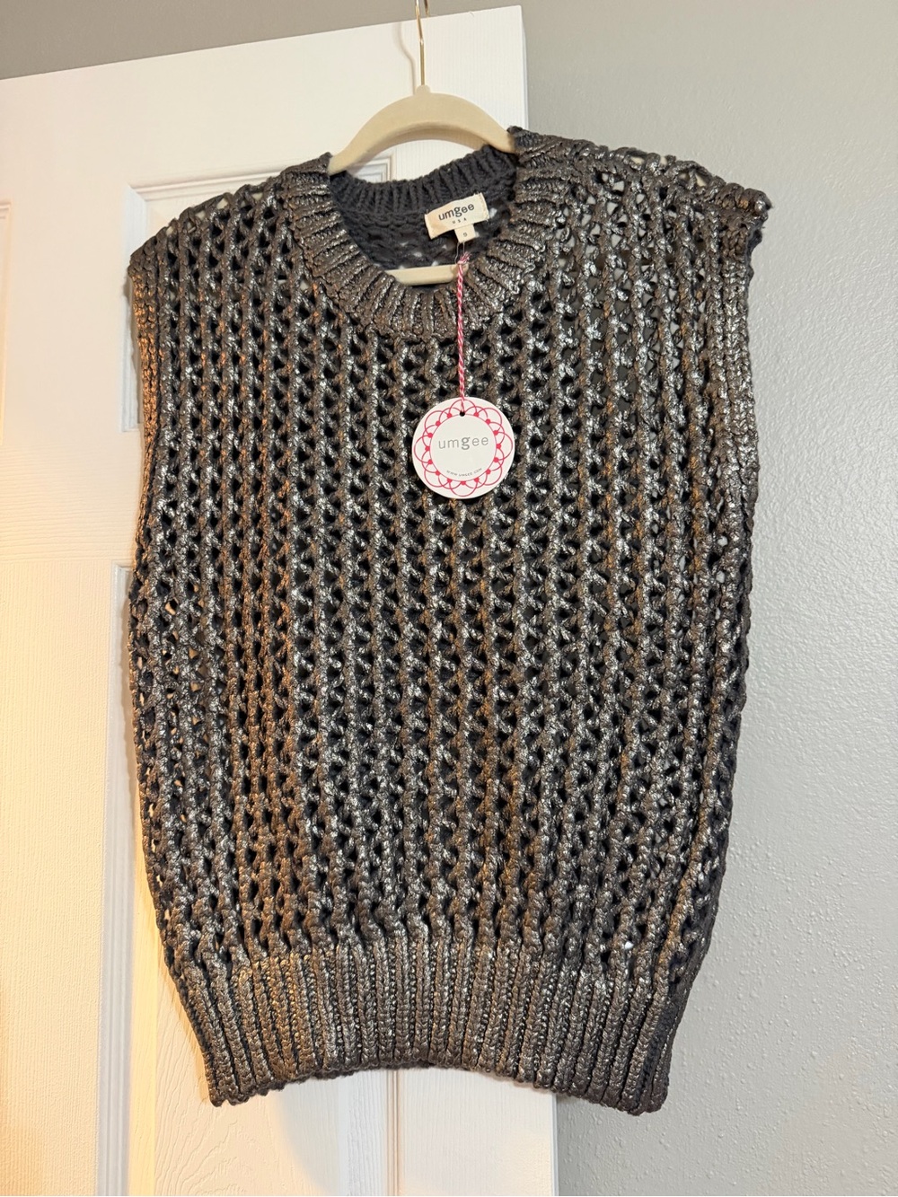 Umgee Charcoal Metallic Open-Knit Sleeveless Sweater Vest